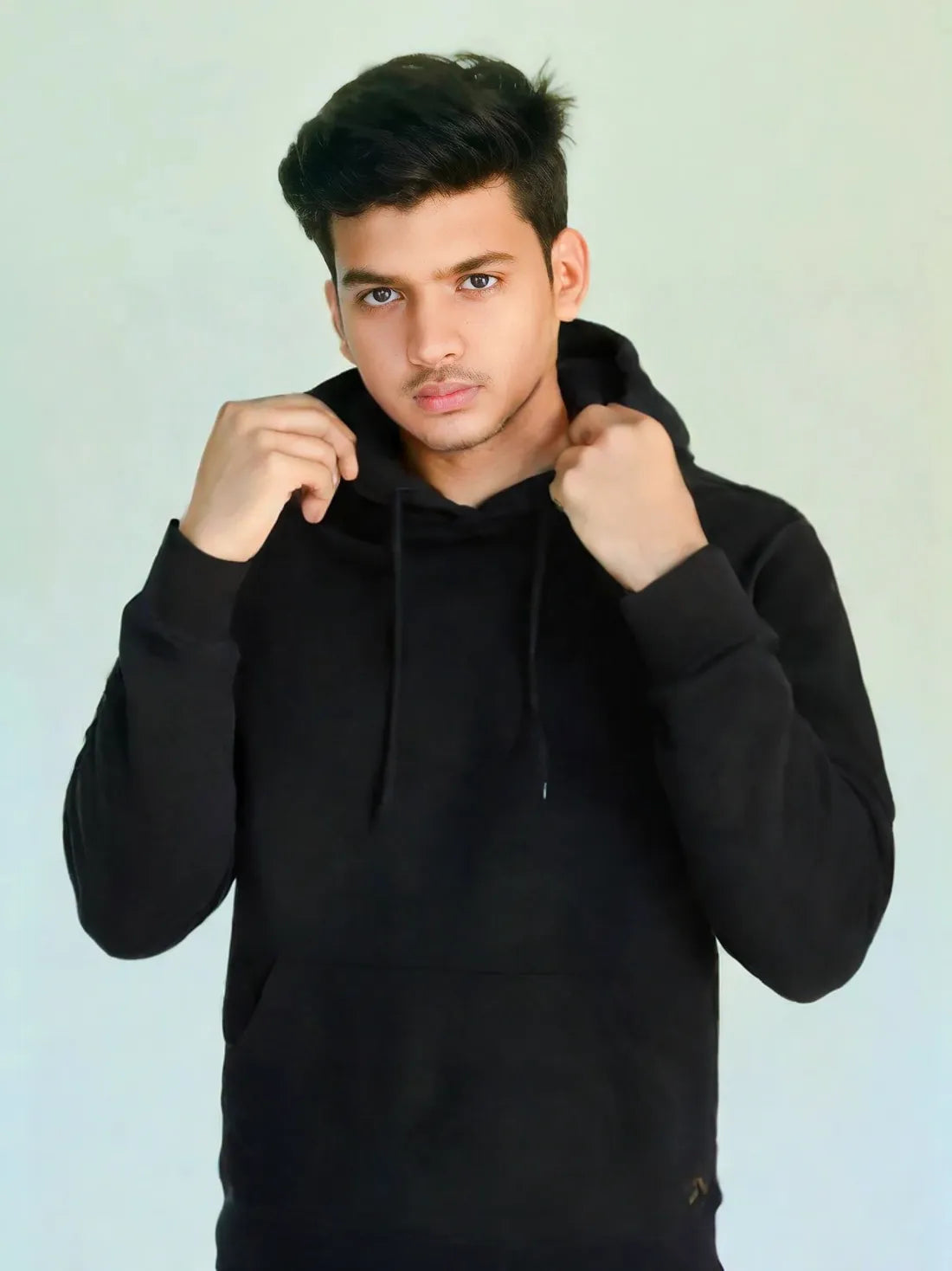 Cozy Classic Olive Green Hoodie for Any Season
